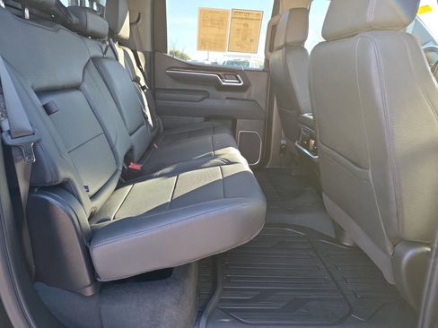 Used 2025 GMC Sierra 1500 SLT w/ SLT Premium Package image 28