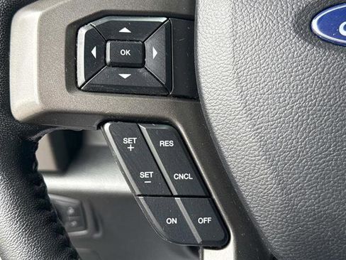 Used 2020 Ford Expedition Max XLT AWD/4WD image 25