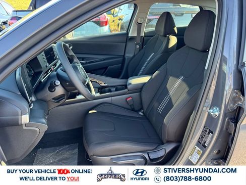 New 2026 Hyundai Elantra Hybrid w/ Cargo Package FWD image 18