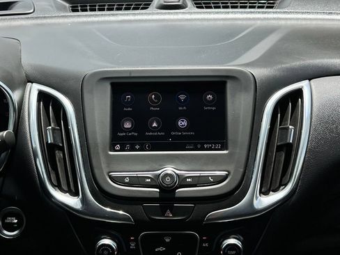 Used 2020 Chevrolet Equinox LT FWD image 16