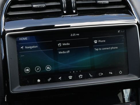 Used 2019 Jaguar F-PACE Prestige AWD/4WD image 25