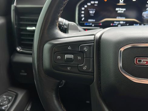 Used 2022 GMC Sierra 1500 AT4 w/ AT4 Premium Package image 18