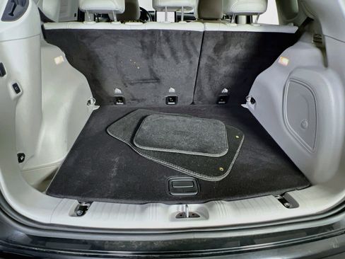 Used 2022 Jeep Compass Limited w/ Elite Group AWD/4WD image 25