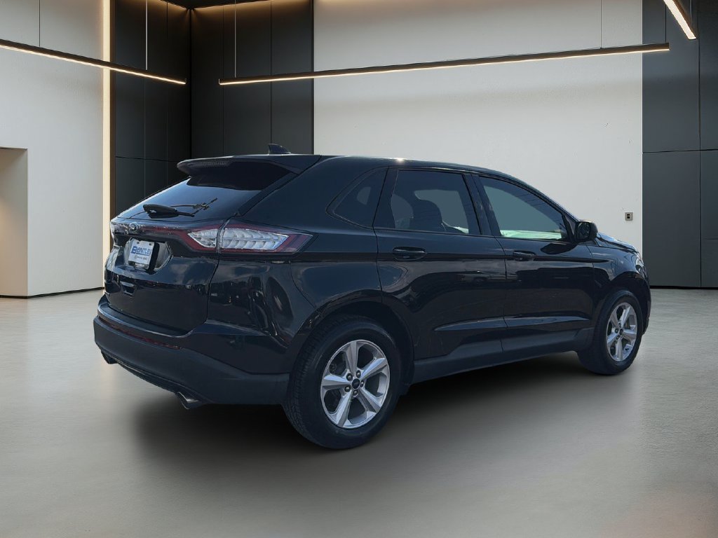 Used 2015 Ford Edge SE w/ Cargo Accessory Package FWD image 6