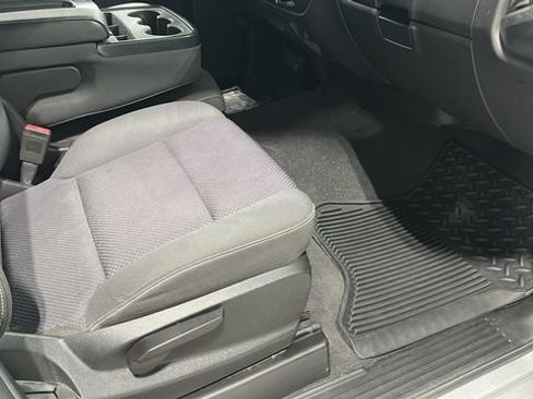 Used 2019 Chevrolet Silverado 1500 LT w/ All Star Edition AWD/4WD image 30