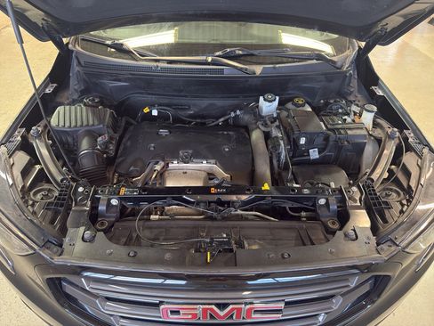 Used 2019 GMC Terrain SLT w/ Preferred Package FWD image 31