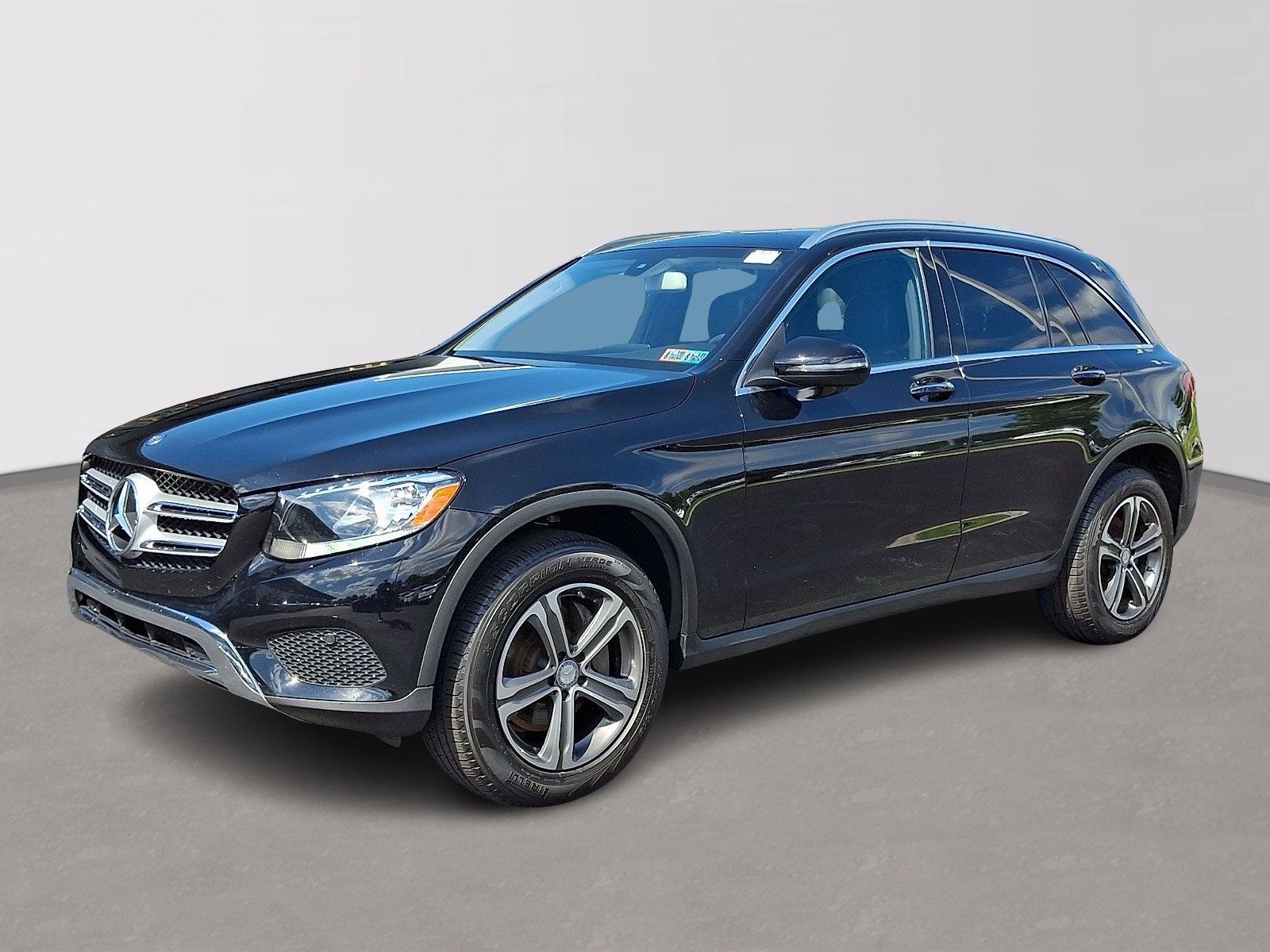 Used 2016 Mercedes-Benz GLC 300 4MATIC image 1