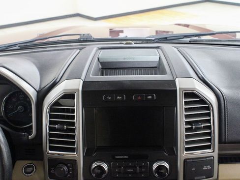 Used 2016 Ford F150 Lariat w/ Equipment Group 502A Luxury image 32