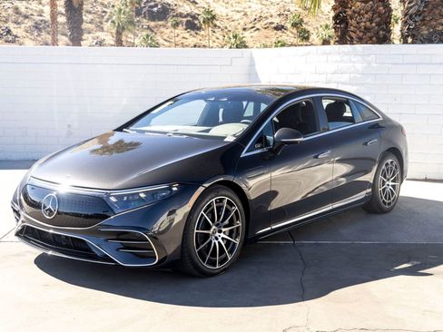 Used 2023 Mercedes-Benz EQS 580 4MATIC Sedan image 5