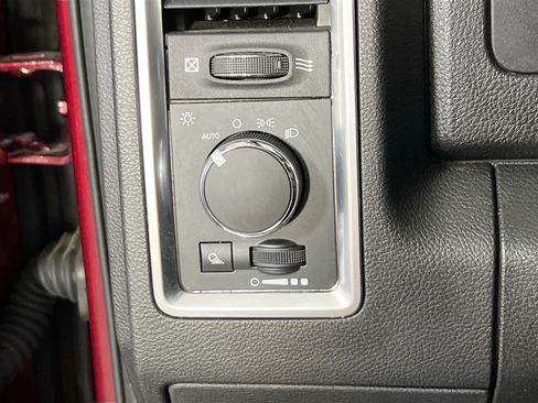 Used 2022 RAM 1500 Classic Warlock AWD/4WD image 10