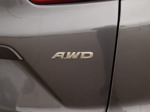 Used 2017 Honda CR-V LX image 28