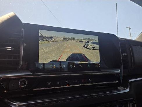 Used 2024 Chevrolet Silverado 3500 High Country w/ High Country Premium Package image 15