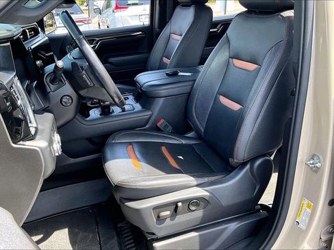 Used 2023 GMC Sierra 1500 AT4 w/ AT4 Premium Package AWD/4WD image 22