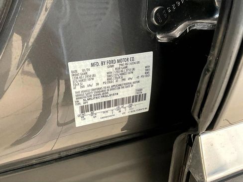 Used 2024 Lincoln Aviator Reserve w/ Equipment Group 201A image 36