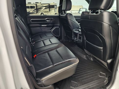 Used 2023 RAM 1500 Laramie AWD/4WD image 14