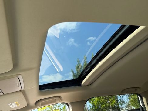 Used 2021 Honda CR-V EX-L image 23