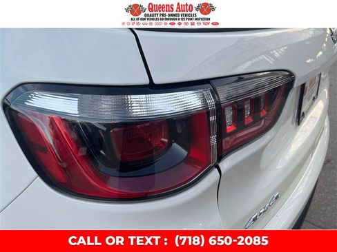 Used 2020 Jeep Compass Latitude AWD/4WD image 33