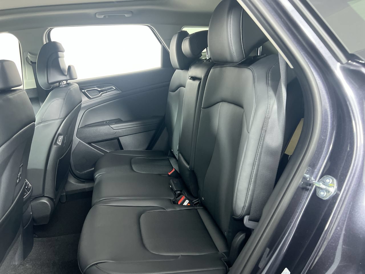 New 2026 Kia Sportage SX FWD image 28