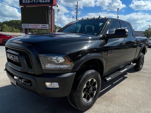 Used 2018 RAM 2500 Power Wagon w/ Luxury Group image 4