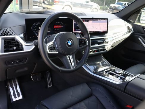 Used 2026 BMW X5 M60i image 18