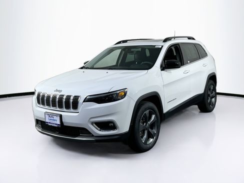 Used 2022 Jeep Cherokee Limited AWD/4WD image 1
