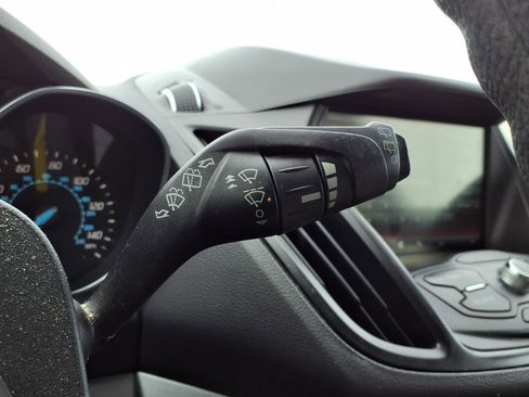 Used 2014 Ford Escape SE w/ Equipment Group 201A image 22