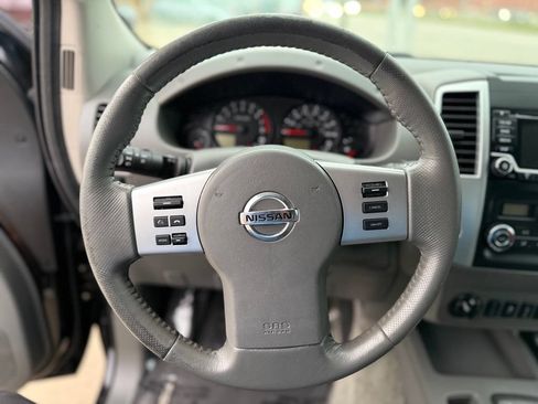 Used 2016 Nissan Frontier SV w/ SV Value Truck Package AWD/4WD image 28