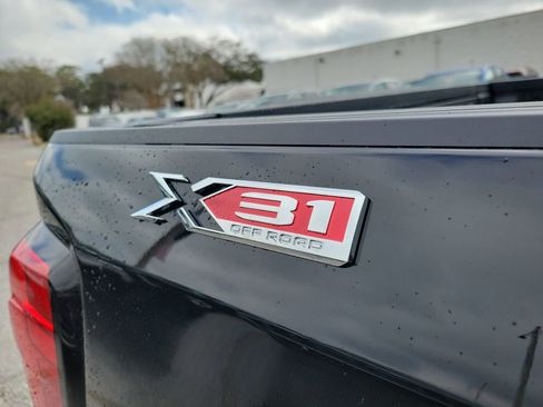 New 2026 GMC Sierra 1500 SLT w/ SLT Premium Plus Package image 7