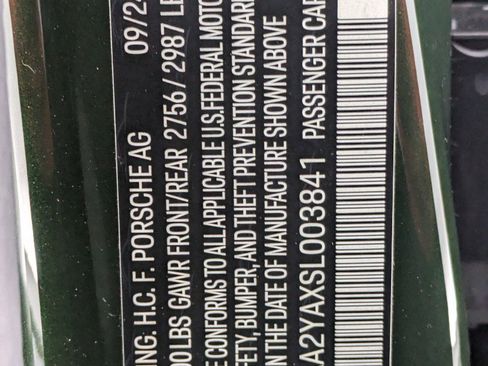 Used 2025 Porsche Panamera 4 image 27