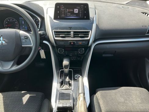 Used 2019 Mitsubishi Eclipse Cross LE AWD/4WD image 11