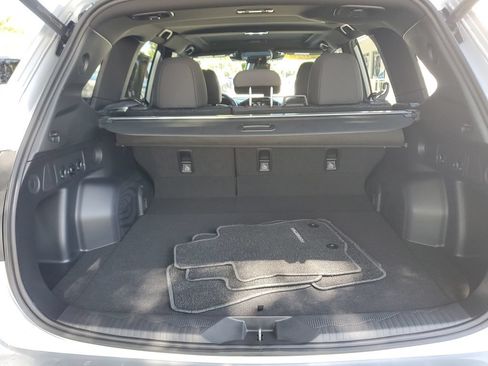 Used 2026 Subaru Forester Premium AWD/4WD image 26