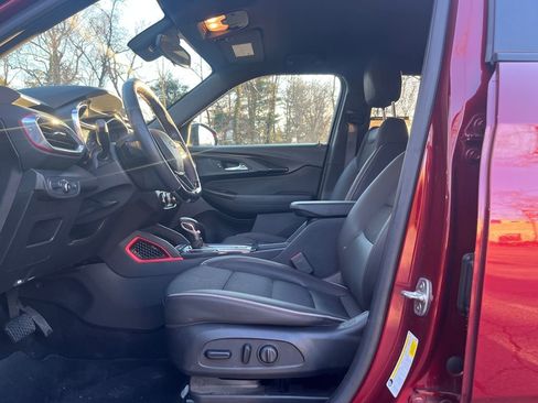 Used 2023 Chevrolet TrailBlazer RS image 17