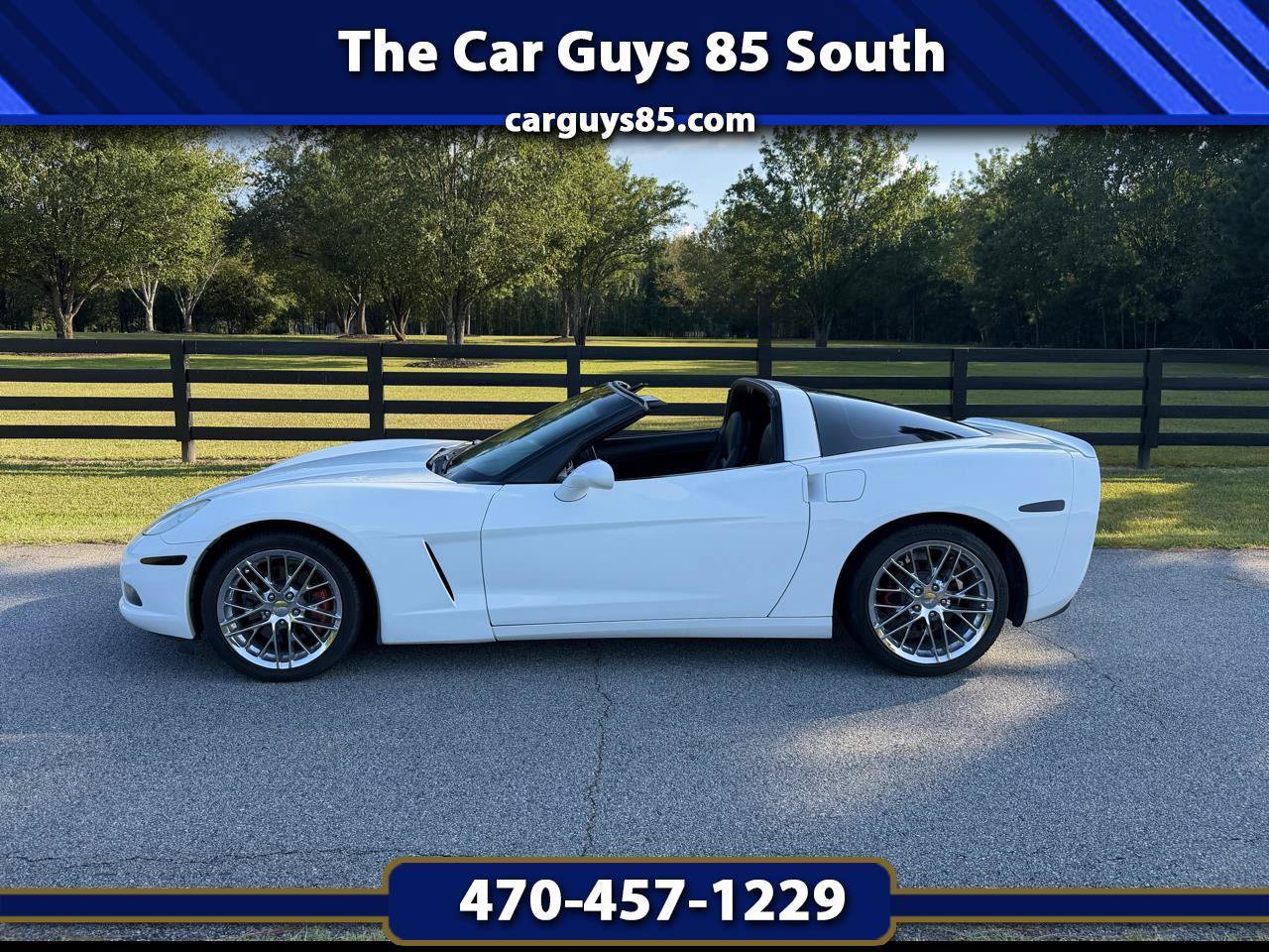Used 2005 Chevrolet Corvette Coupe w/ Preferred Equipment Group RWD image 1