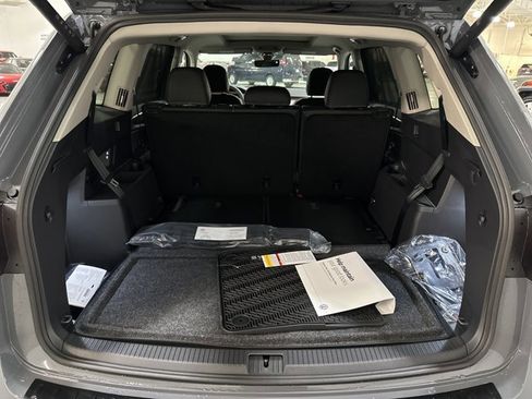 New 2026 Volkswagen Atlas SE image 12