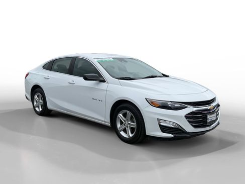 Used 2023 Chevrolet Malibu LS FWD image 7