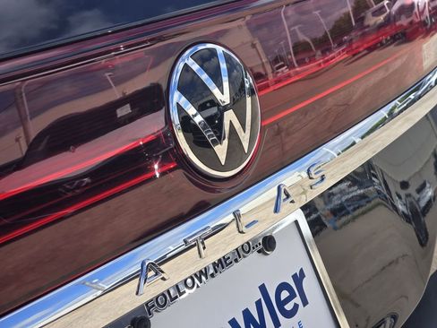 New 2026 Volkswagen Atlas SE AWD/4WD image 7