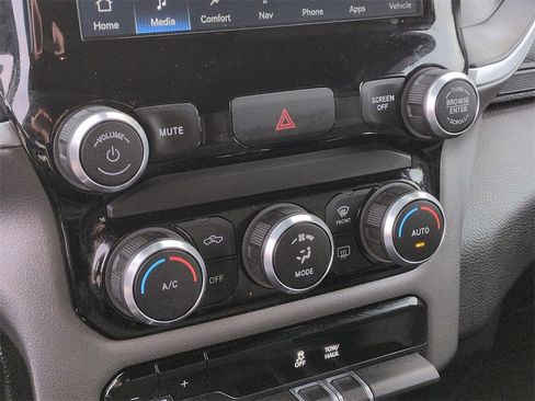 Used 2022 RAM 1500 Big Horn image 24
