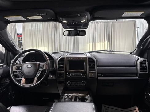 Used 2020 Ford Expedition Max XLT w/ Equipment Group 202A AWD/4WD image 12