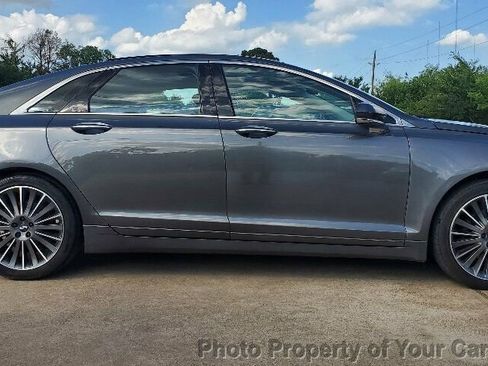 Used 2016 Lincoln MKZ w/ Equipment Group 300A Reserve image 9