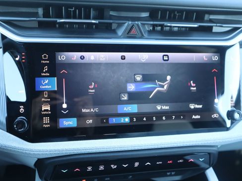 New 2026 Jeep Cherokee Laredo AWD/4WD image 7