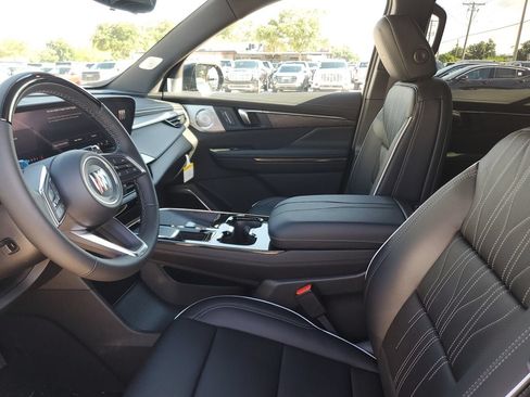 New 2026 Buick Enclave Avenir w/ Super Cruise Package FWD image 19