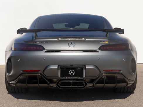 Used 2019 Mercedes-Benz AMG GT R image 9