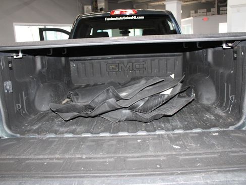 Used 2019 GMC Sierra 2500 SLE w/ SLE Preferred Package image 11