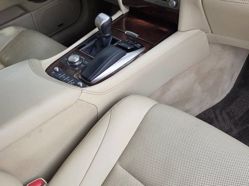 Used 2014 Lexus LS 460 L w/ Ultra Luxury Package RWD image 5
