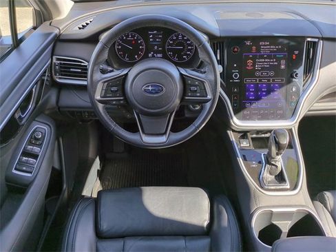 Used 2020 Subaru Outback Limited image 16