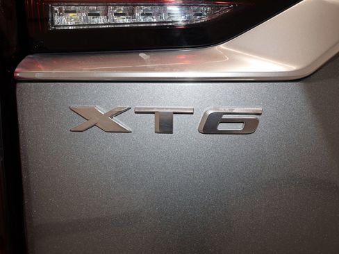 Certified 2024 Cadillac XT6 Premium Luxury image 36