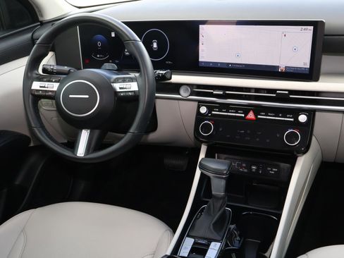 Used 2025 Hyundai Tucson SEL image 10