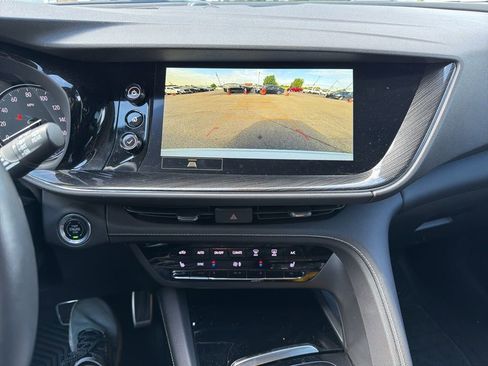 Used 2022 Buick Envision Essence w/ Sport Touring Package FWD image 9