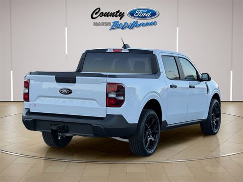 New 2025 Ford Maverick XLT w/ XLT Luxury Package image 21