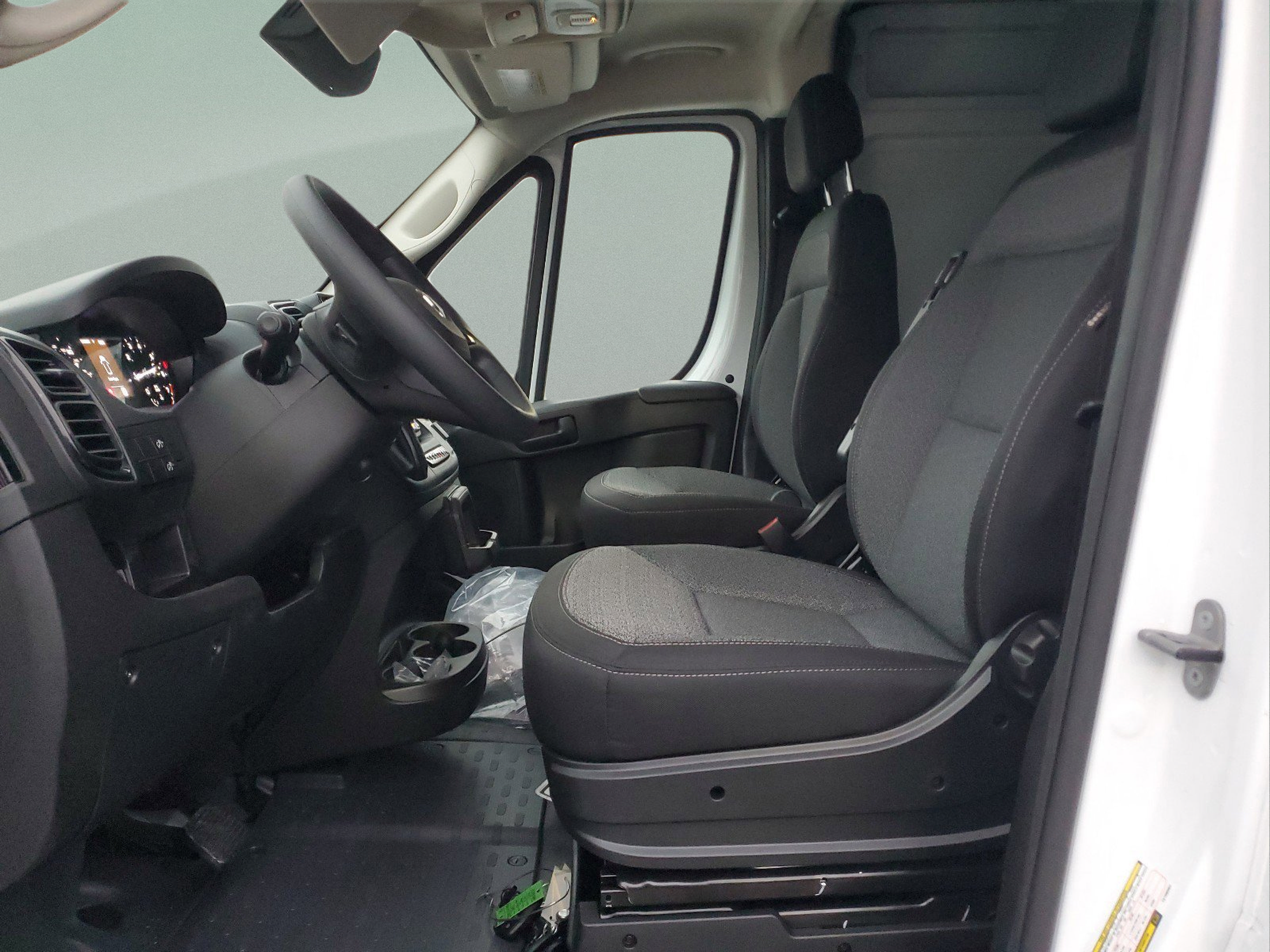 Used 2026 RAM ProMaster 1500 w/ Storage Group FWD image 20